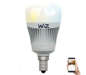 WiZ LED Stmívatelná žárovka E14/6